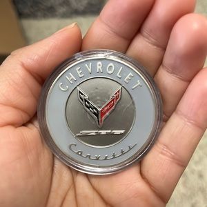 Chevrolet Corvette Z06 Commemorative Coin in Grey